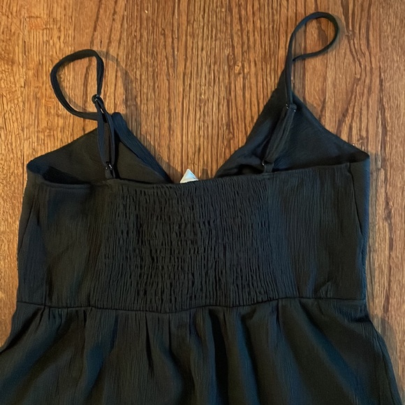 H&M Twist Detail Dress - Picture 5 of 6